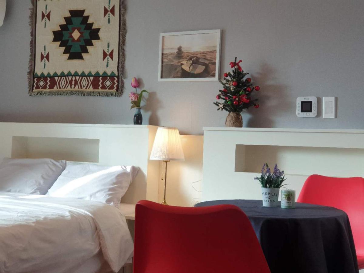 Hy Choi Hostel Seogwipo Dış mekan fotoğraf