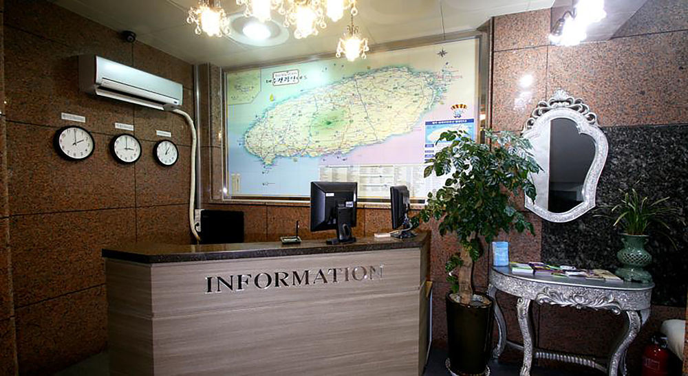Hy Choi Hostel Seogwipo Dış mekan fotoğraf